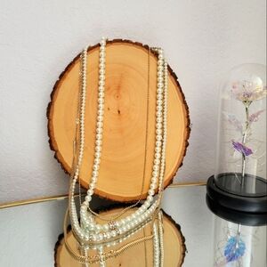 The limited layered necklace